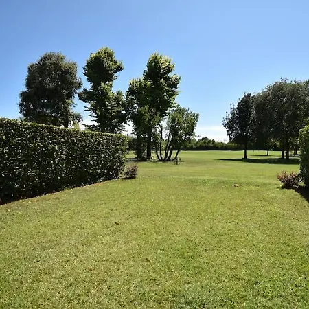 Apartment Golf Village - Piscina & Free Park Lido di Jesolo